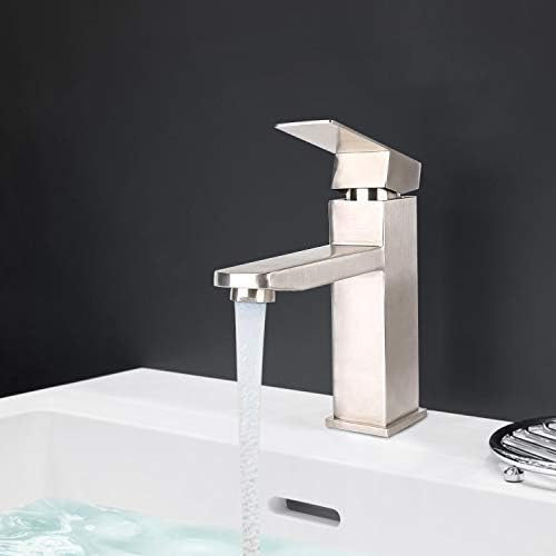 SkyGenius Single Handle Bathroom Faucet Brushed Nickel Maintenance-Free Rust-Resistant