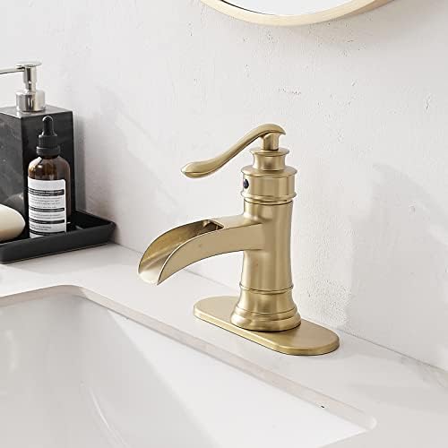 Stunning Gold Faucet Waterfall Design