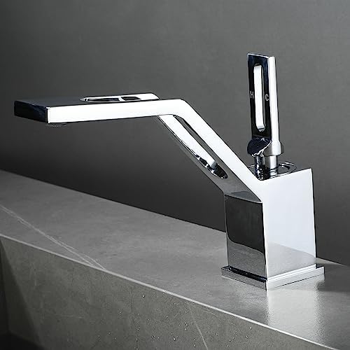 Charming Chrome Single Handle Faucet