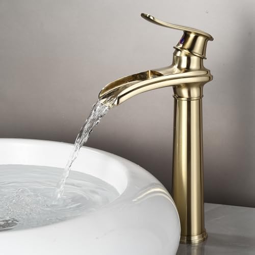 Elegant Gold Vessel Faucet