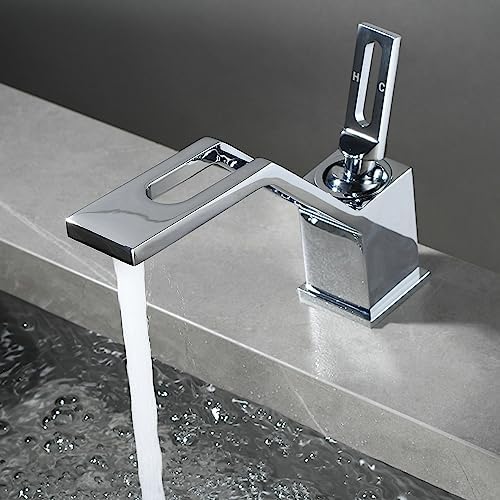 Charming Chrome Single Handle Faucet